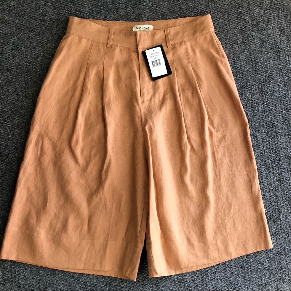 Nicholas Delfina short pleated longline linen in color twig size 12